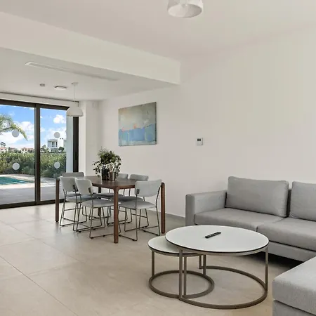 Serenity Waves 20 Villa *