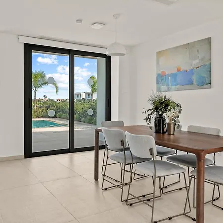 Villa Serenity Waves 20 Larnaca