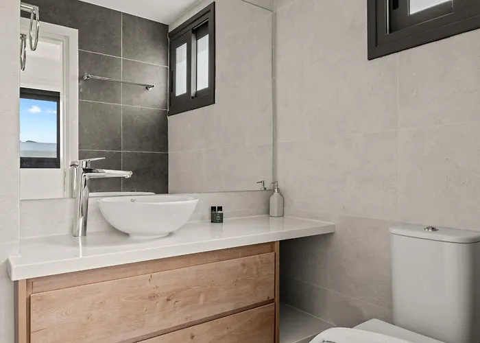 Serenity Waves 20 라르나카