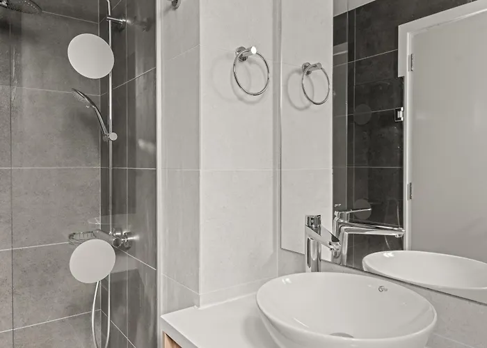 Serenity Waves 20 빌라 라르나카