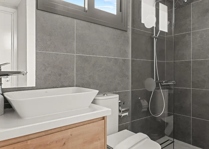 Serenity Waves 20 Villa